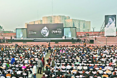 মৃত্যুঞ্জয়ী খালেদা জিয়া