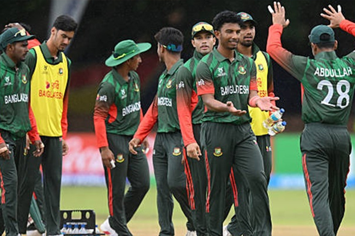 টাইগার পেসারদের দাপটে ২৩৮ রানে থামল ভারত