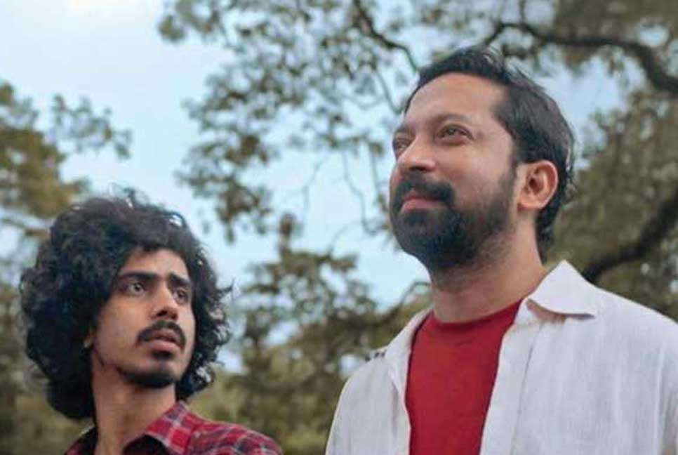 প্রেক্ষাগৃহে মুক্তি পেল ‘এখানে রাজনৈতিক আলাপ জরুরি’