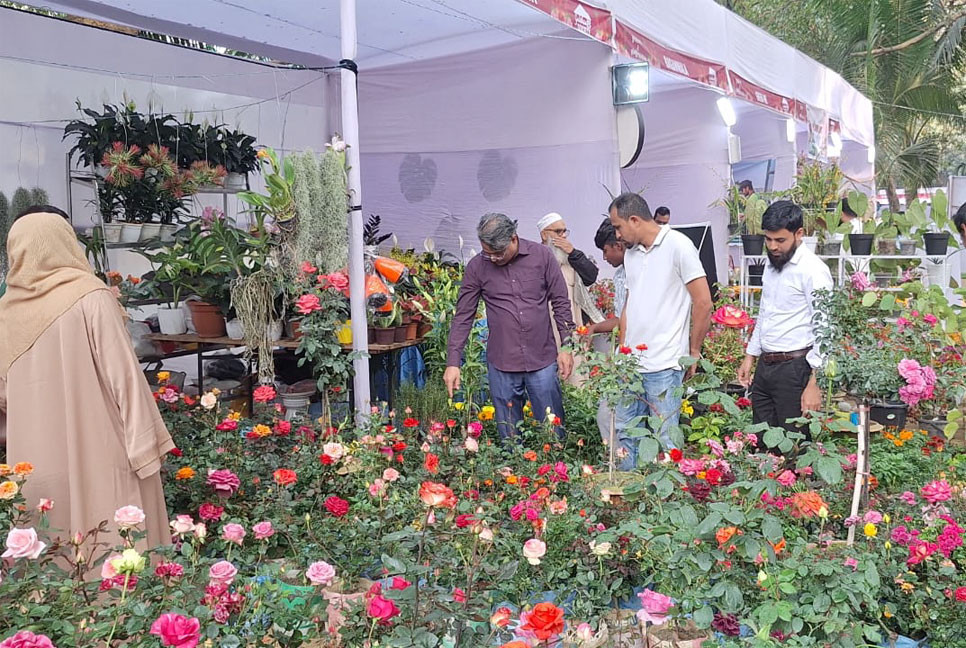 রাজধানীতে ব্যতিক্রমী ফ্লাওয়ার শো আয়োজন