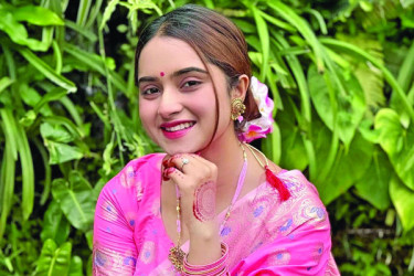 কেয়া পায়েলের নতুন খেয়াল