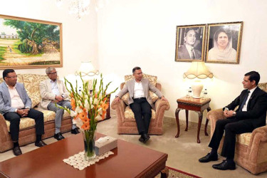 তারেক রহমানের সঙ্গে নেপালের রাষ্ট্রদূতের সৌজন্য সাক্ষাৎ