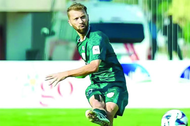 ৪৭ বছর পর ঘরোয়া লিগে পাকিস্তানের ফুটবলার