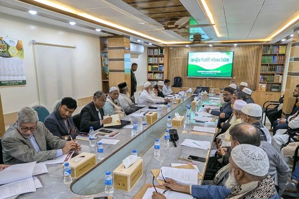 সাড়ে ১২ ঘণ্টার বৈঠক: ভেতরে ভেতরে কী আলোচনা করল জামায়াত