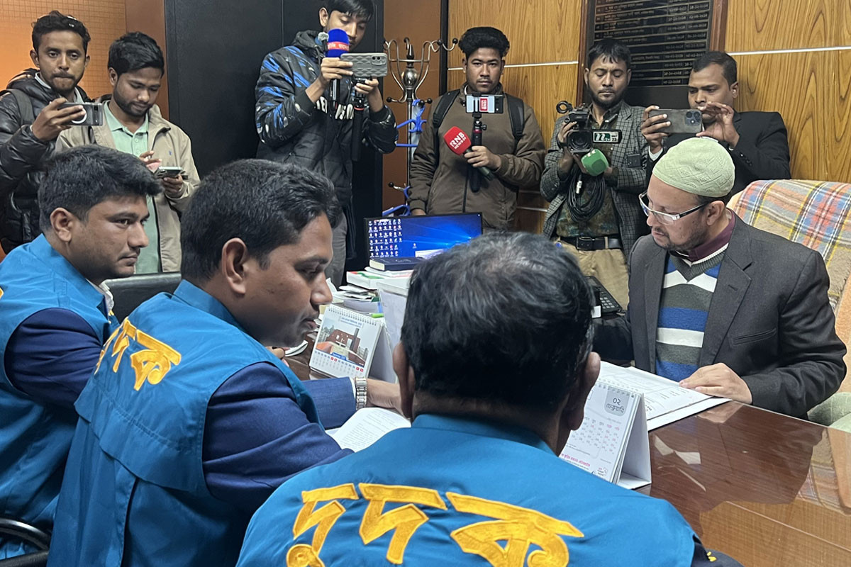 নিয়োগ ও সনদ জালিয়াতির অভিযোগ: বেরোবিতে দুদকের অভিযান