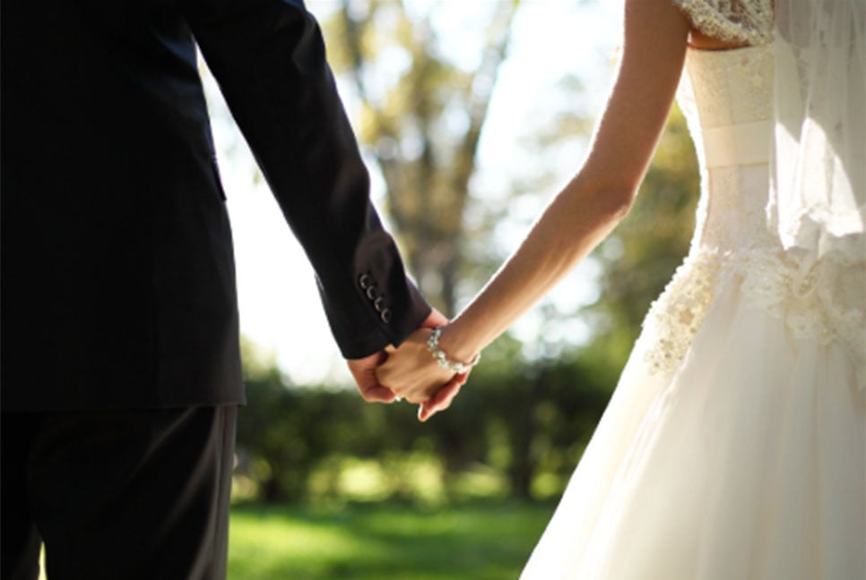 বিয়ে করলেই মিলবে বড় অঙ্কের অনুদান!