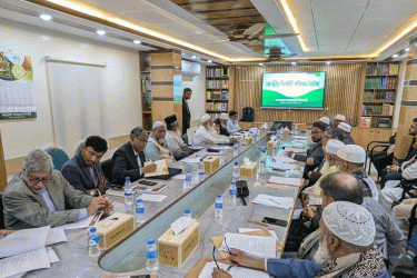 সাড়ে ১২ ঘণ্টার বৈঠক: ভেতরে ভেতরে কী আলোচনা করল জামায়াত