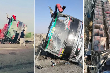 পাকিস্তানে ভয়াবহ সড়ক দুর্ঘটনায় প্রাণ গেল ২৪ জনের