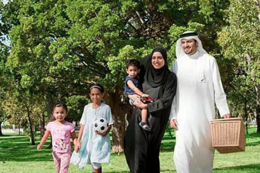 বিয়ে করলে ৫০ হাজার দিরহাম অনুদান, সন্তানের জন্মে দ্বিগুণ