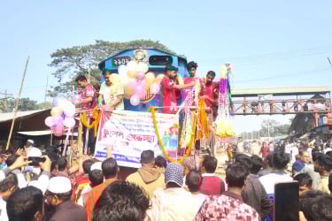 শ্রীপুরে ব্রহ্মপুত্র এক্সপ্রেসের যাত্রা বিরতি ও টিকেট বিক্রি শুরু