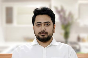 নির্বাচনী আচরণবিধি লঙ্ঘনে নাহিদ ইসলামকে শোকজ