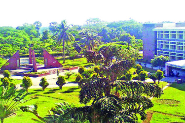 প্রতি আসনে লড়বেন ৫২ জন