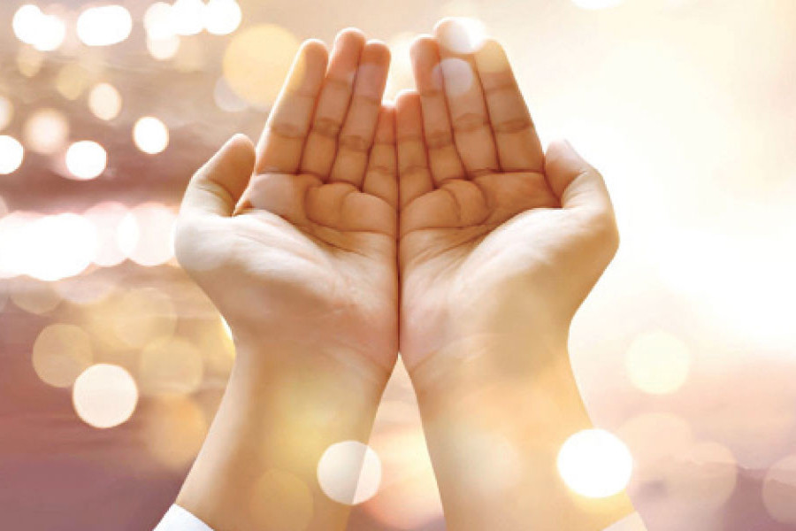 আল্লাহর প্রতি বান্দার সন্তুষ্টি যেমন হবে