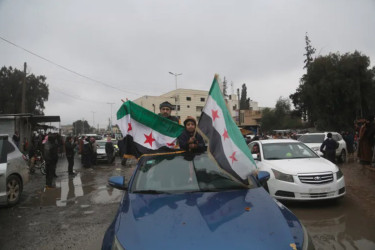 যুদ্ধবিরতিতে সম্মত সিরিয়া সরকার ও কুর্দি বাহিনী