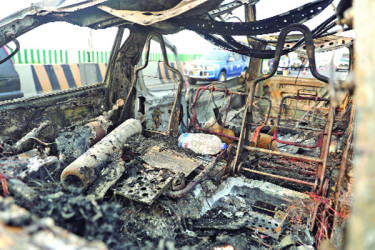 রোগীবাহী অ্যাম্বুলেন্সে আগুন