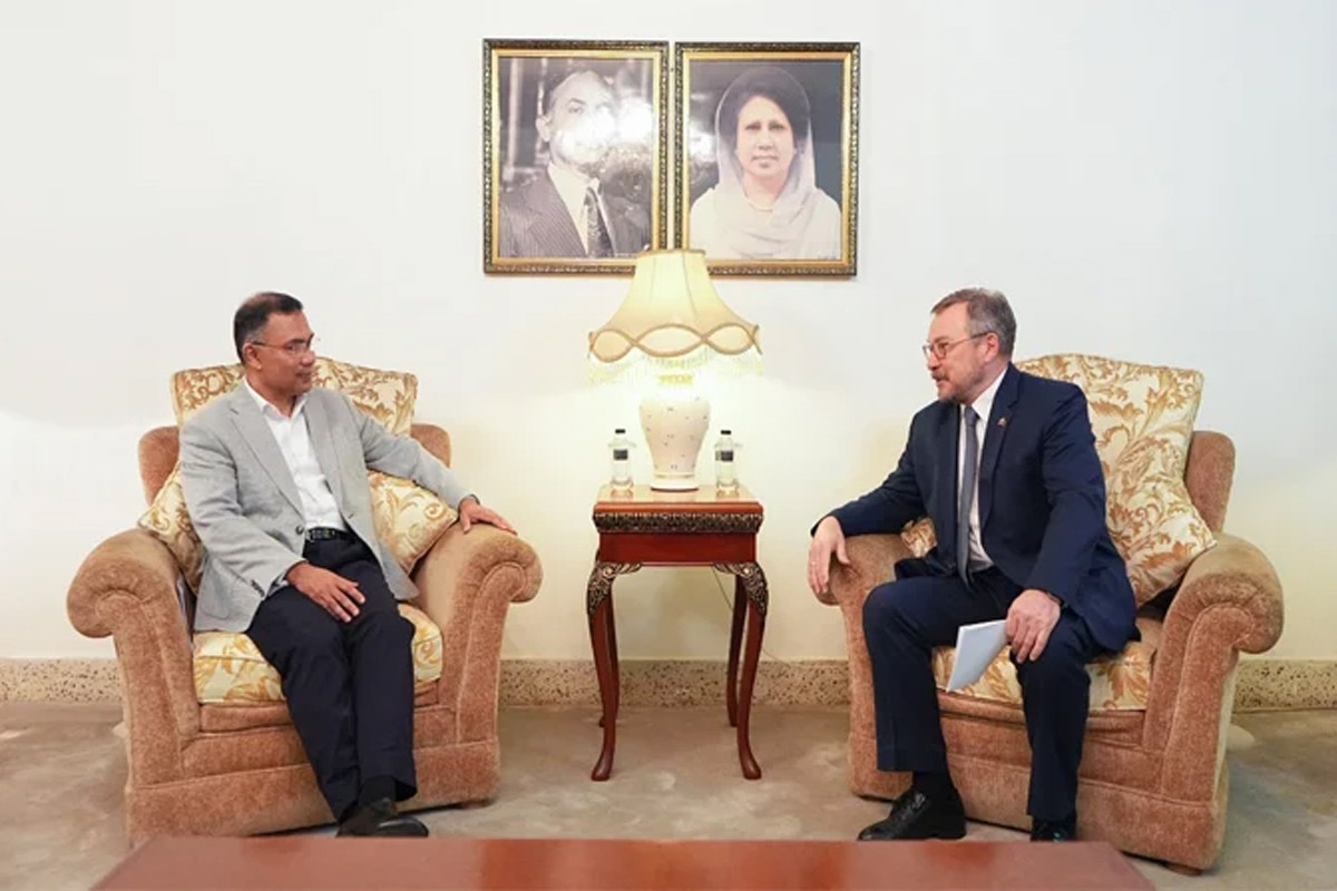 তারেক রহমানের সঙ্গে রুশ রাষ্ট্রদূতের সৌজন্য সাক্ষাৎ