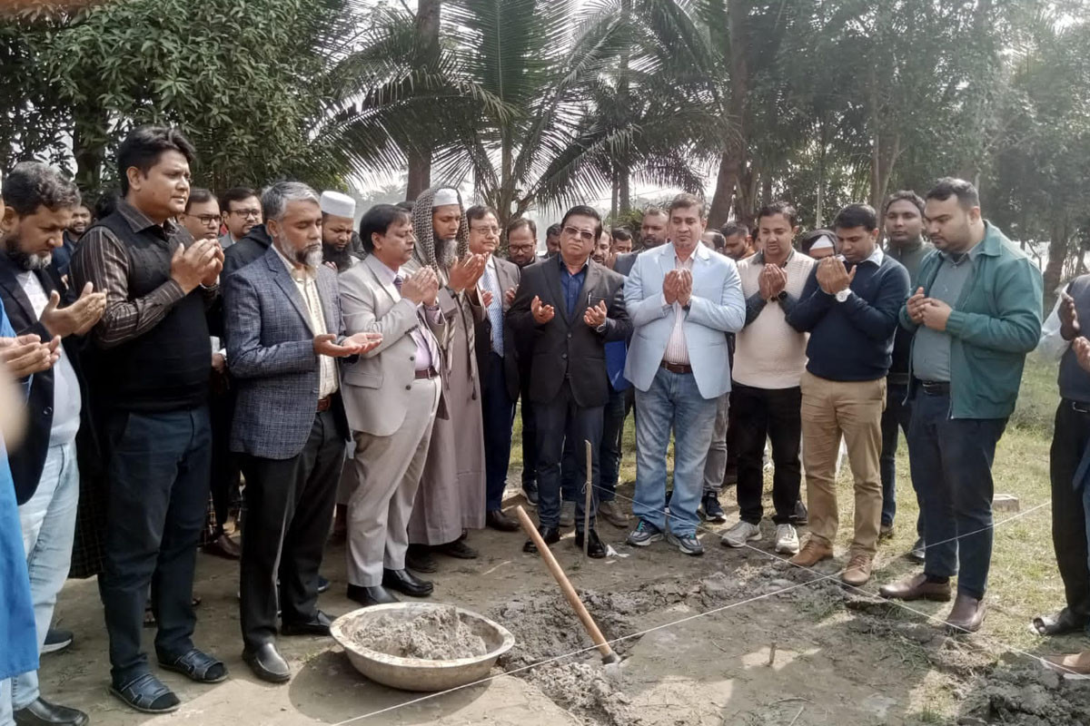 গোবিপ্রবিতে পাঞ্জেগানা মসজিদের নির্মাণ কাজের উদ্বোধন