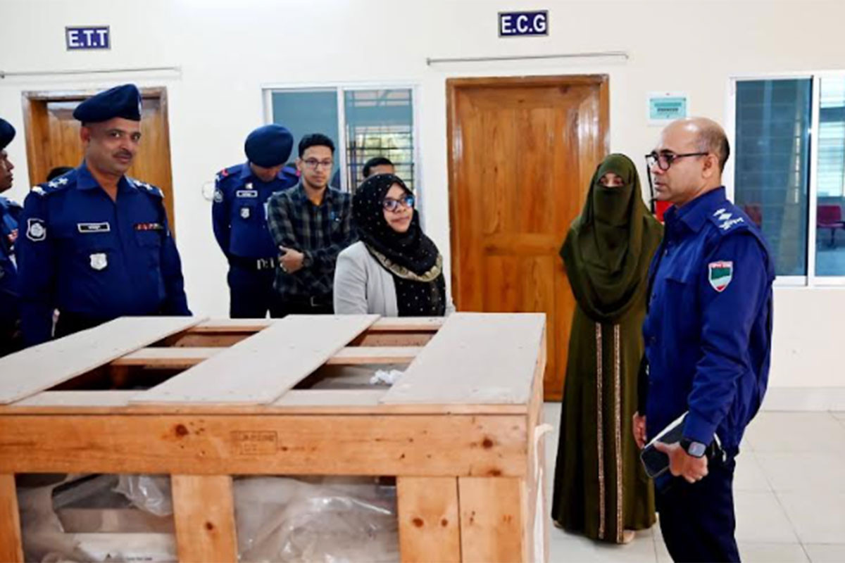 কুষ্টিয়া পুলিশ হাসপাতালে রেডিওলজি শাখার উদ্বোধন
