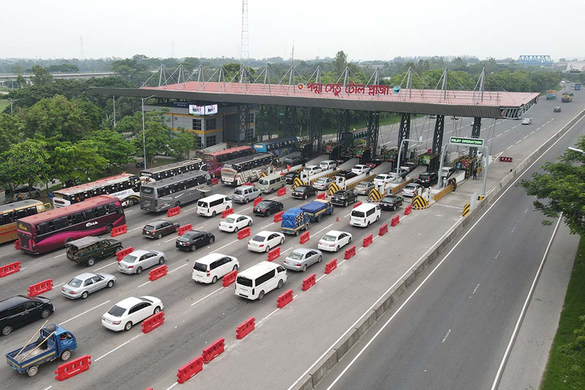 পদ্মা সেতুতে টোল আদায়ের অনন্য মাইলফলক