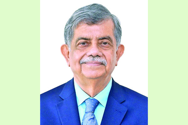 শিক্ষার লক্ষ্য শুধু বই আর পরীক্ষা নয়