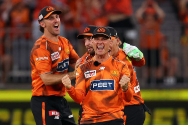 রেকর্ড গড়ে সর্বোচ্চ নয়বার বিগ ব্যাশ ফাইনালে পার্থ স্কোর্চার্স