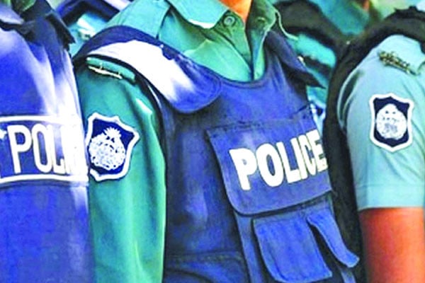 ৪৪ পুলিশ নিহতের ঘটনায় ২০ মামলা