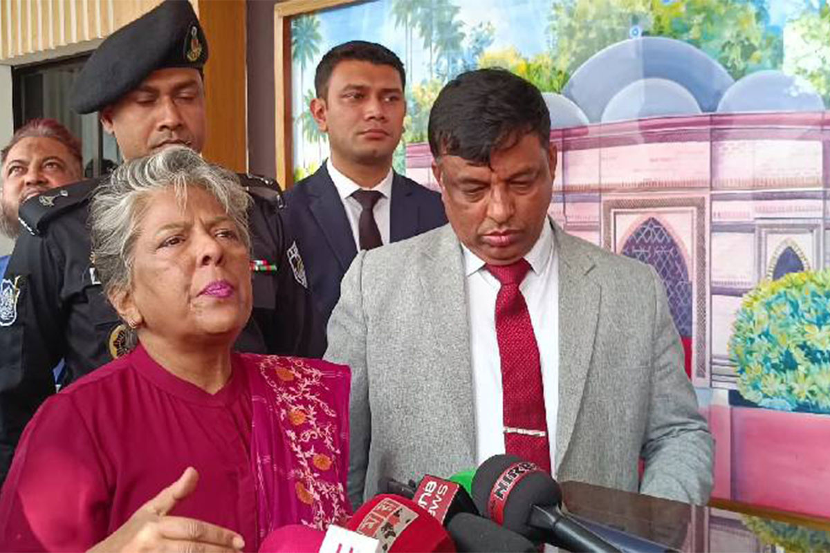 গণভোটে ‘হ্যাঁ’ ও ‘না’ ভোটের বিষয়টি জনগণকে বোঝাতে হবে: উপদেষ্টা শারমীন মুরশিদ