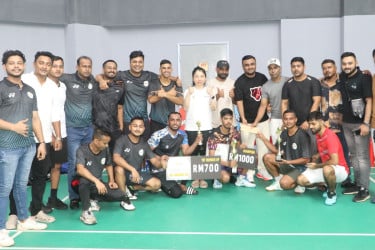 মালয়েশিয়ায় নিউ ইয়ার ব্যাডমিন্টন টুর্নামেন্ট সম্পন্ন