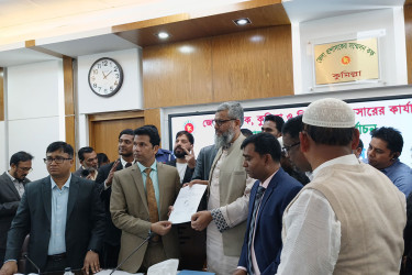 কুমিল্লার ৮০ জন প্রার্থীর মধ্যে প্রতীক বরাদ্দ