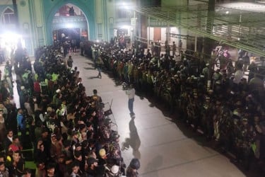 সিলেটে শাহজালালের (র.) মাজারে জনতার ঢল