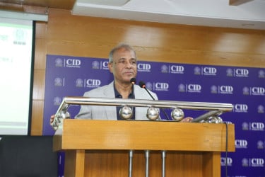 এবার ভোটকেন্দ্র থেকে ব্যালট ছিনতাইয়ের সুযোগ নেই: স্বরাষ্ট্র উপদেষ্টা