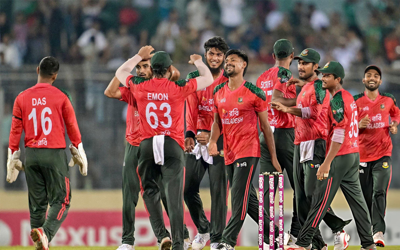 বিশ্বকাপ না খেলার সিদ্ধান্তে কী বলছেন সাবেক ক্রিকেটাররা