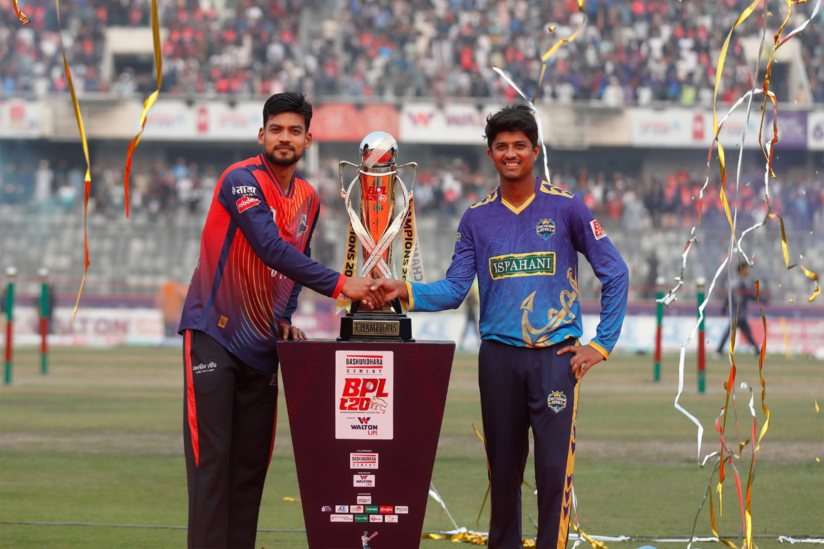 টস জিততে রাজশাহীকে ব্যাটিংয়ে পাঠাল চট্টগ্রাম