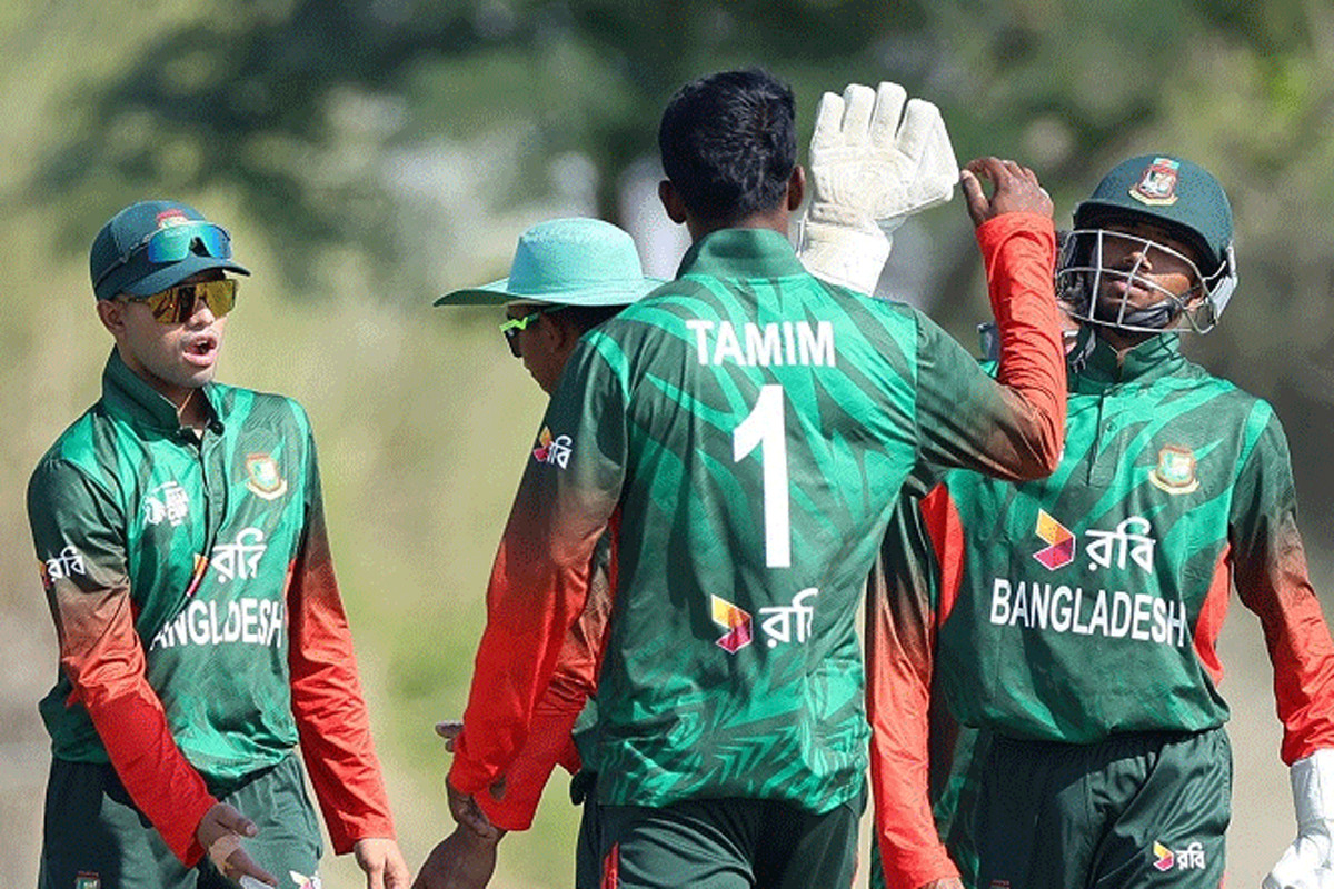 বাঁচা-মরার ম্যাচে বাংলাদেশের লক্ষ্য ২০০ রান