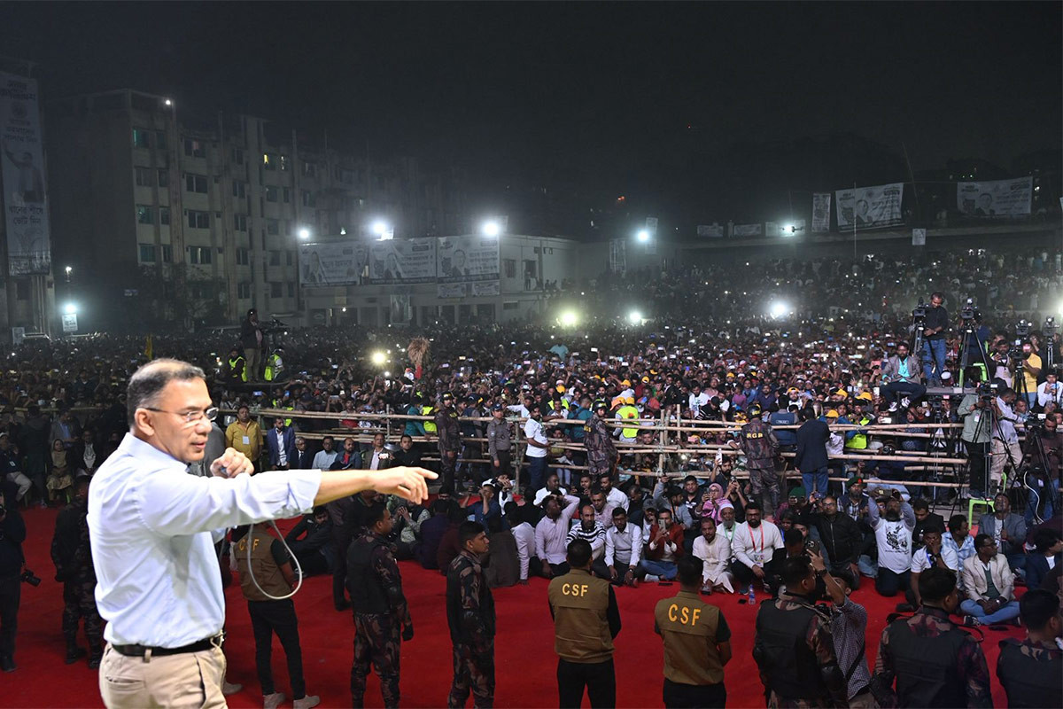 দেশকে পুনর্নির্মাণ করতে হলে গণতন্ত্রকে প্রতিষ্ঠিত করতে হবে : তারেক রহমান
