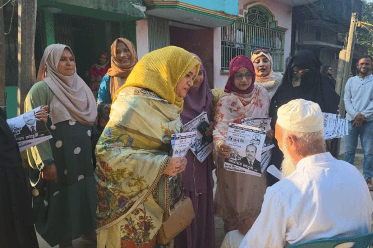 চট্টগ্রামে ভোটের প্রচারে ব্যস্ত সময় পার করছেন প্রার্থীরা