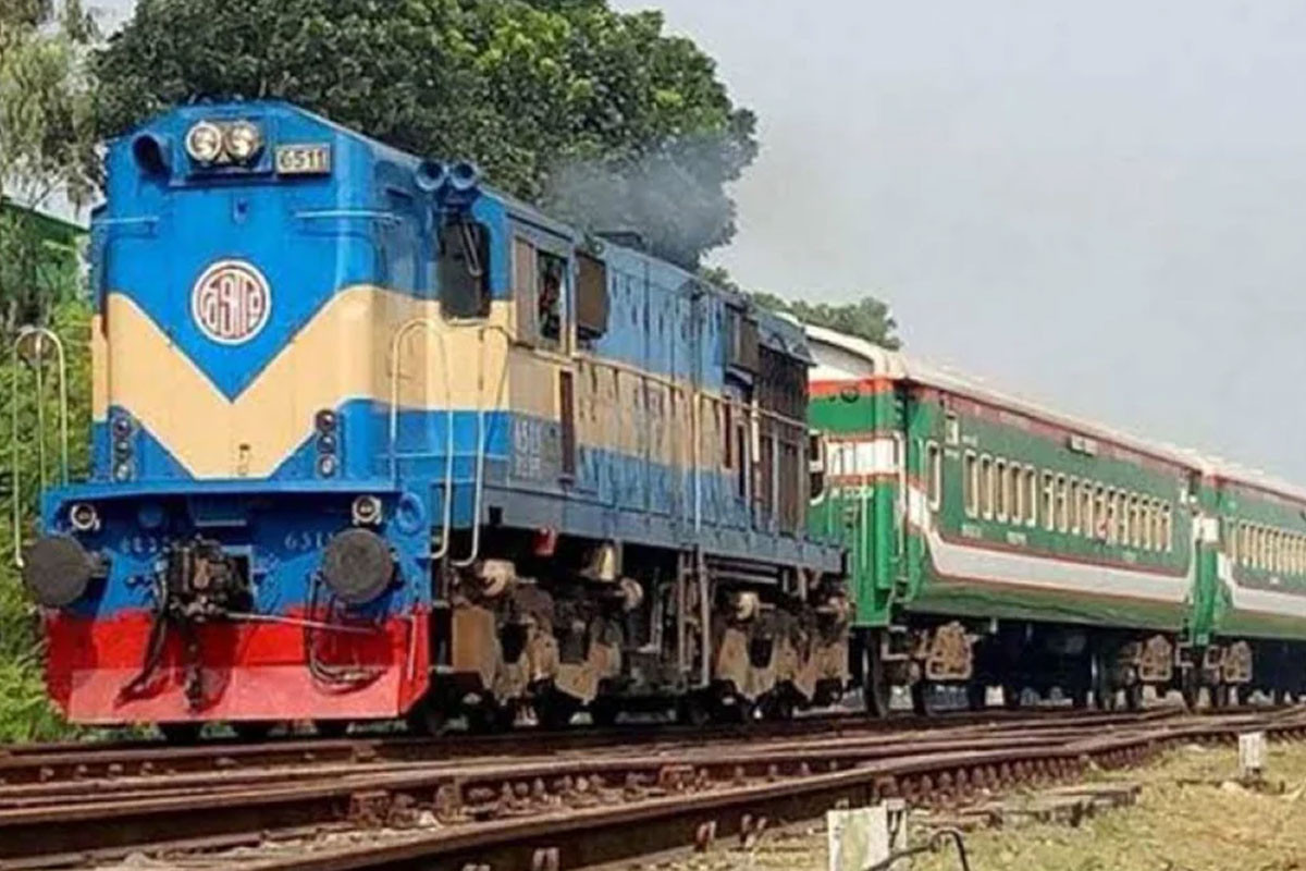 রেললাইন থেকে যুবকের লাশ উদ্ধার