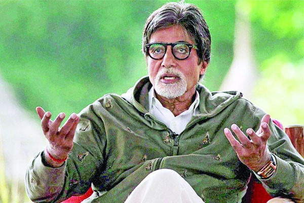 অমিতাভের জুতা কাহিনি