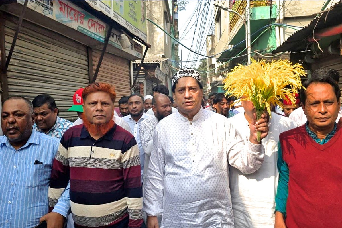 ডেমরায় নবীউল্লাহ নবীর ব্যাপক গণসংযোগ