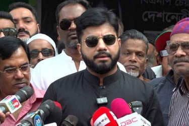 পুরান ঢাকার দীর্ঘদিনের ভোগান্তি দূর করার প্রতিশ্রুতি ইশরাকের