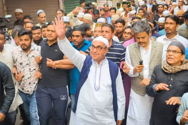 পর্যাপ্ত খেলার মাঠের অভাবে তরুণ সমাজ বিপদগামী হচ্ছে : মির্জা আব্বাস