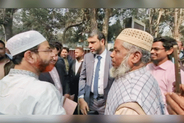 কুড়িগ্রাম-২: প্রচারে ব্যস্ত সময় পার করছেন প্রার্থীরা