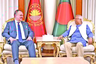 ১২ ফেব্রুয়ারির ভোট ভবিষ্যতের মানদণ্ড