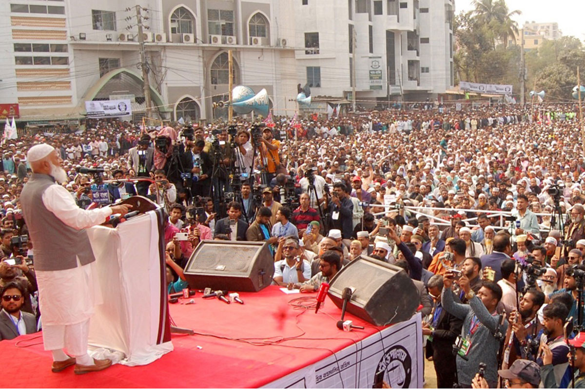 বেকার যুবকদের দেশ গড়ার কারিগর হিসেবে তৈরি করতে চাই: ডা. শফিকুর