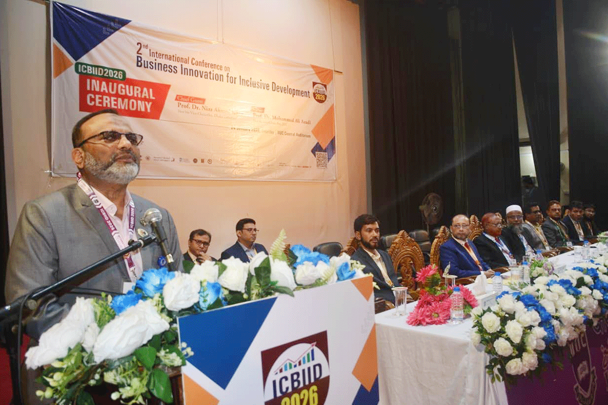 জাতীয় চ্যালেঞ্জগুলোকে গবেষণায় অন্তর্ভুক্ত করতে হবে: ঢাবি ভিসি