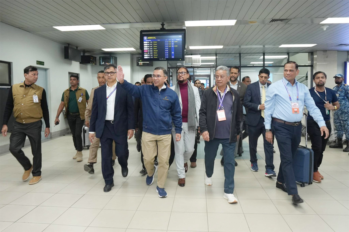 চট্টগ্রামে পৌঁছেছেন তারেক রহমান