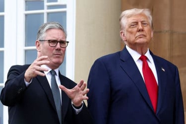 অপমানজনক মন্তব্য, ট্রাম্পকে ক্ষমা চাইতে বললেন ব্রিটিশ প্রধানমন্ত্রী