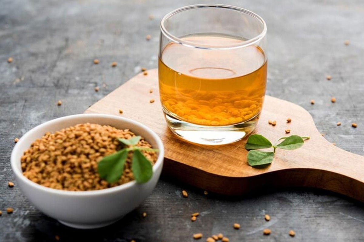 খালি পেটে মেথি ভেজানো পানি পান করছেন? জেনে নিন উপকারিতা