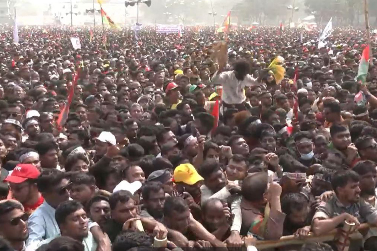 চট্টগ্রামে তারেক রহমানের সমাবেশে জড়ো হচ্ছেন নেতাকর্মীরা