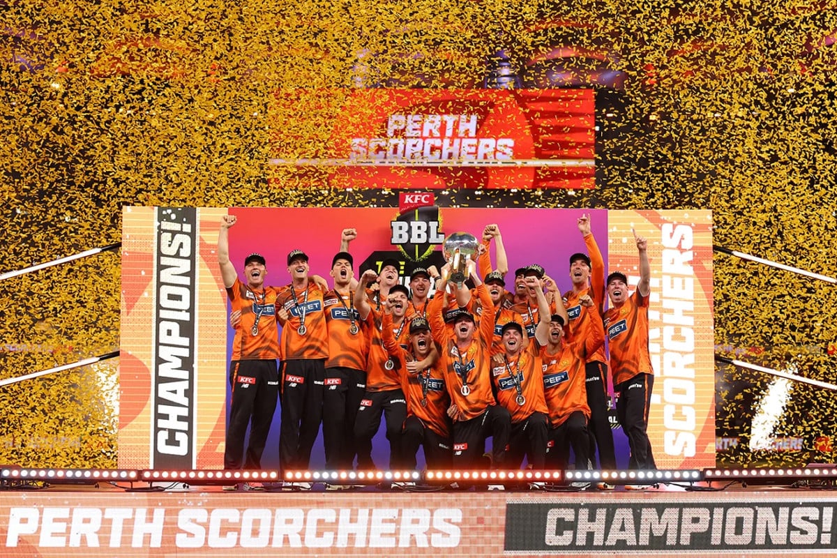 সিডনির স্বপ্ন ভেঙে ষষ্ঠবারের মতো বিগ ব্যাশ চ্যাম্পিয়ন পার্থ